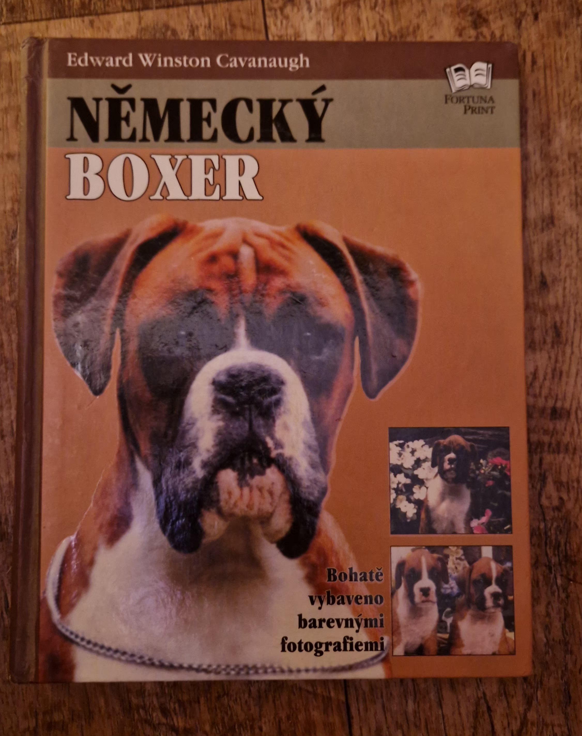 Knížka Boxer